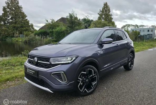 1.0 TSI R-Line / Luxe / Carplay / Camera