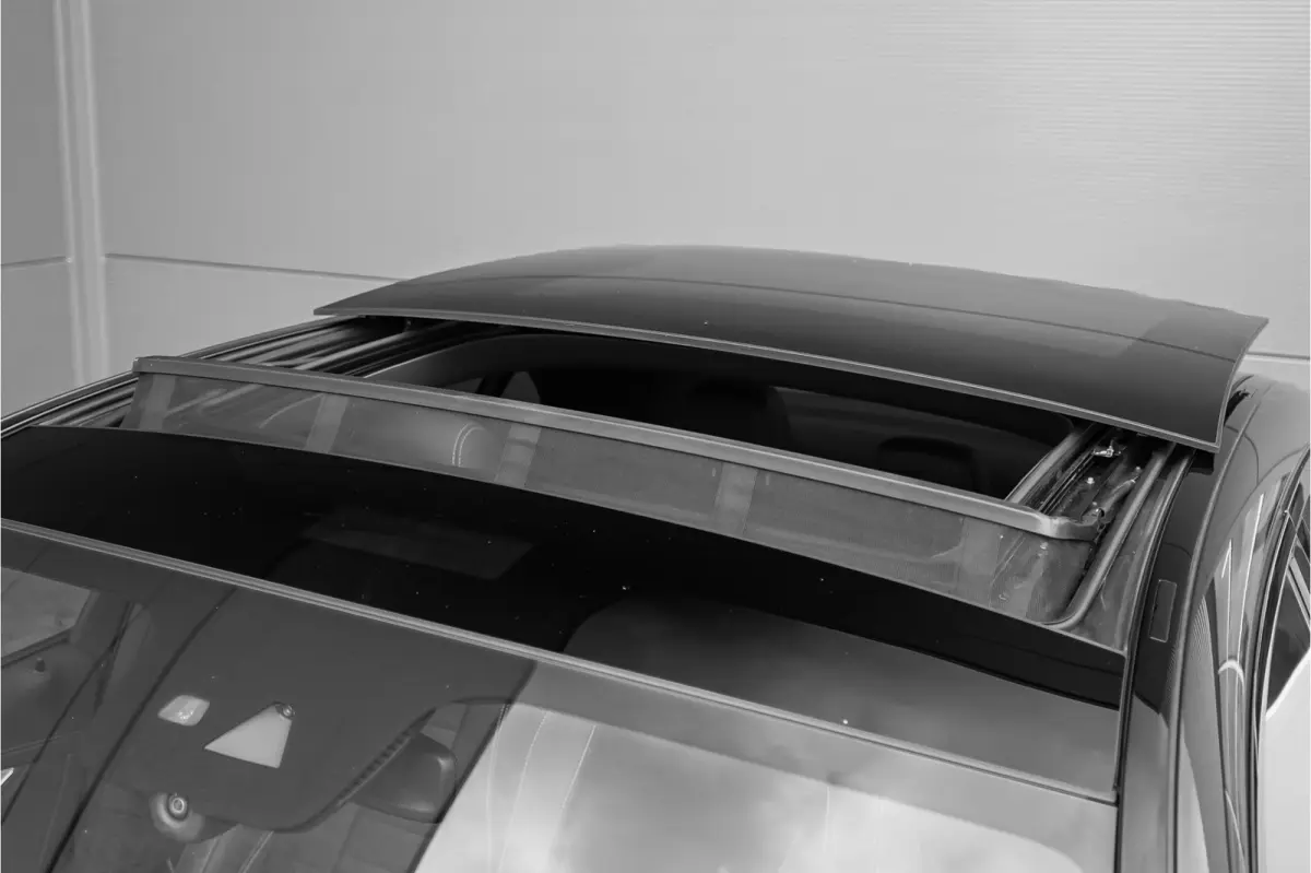 300 e AMG Line Night Pano Burmester ACC Trekhaak Camera 18"