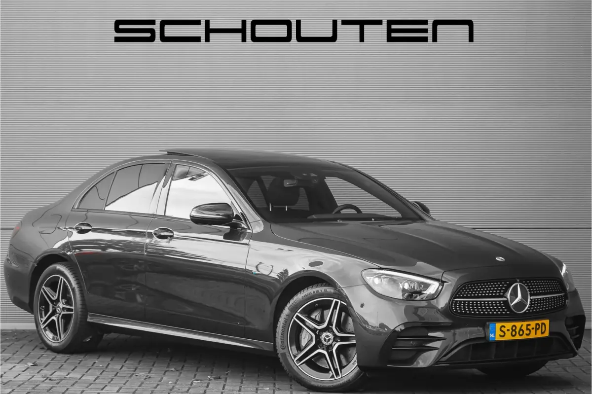 300 e AMG Line Night Pano Burmester ACC Trekhaak Camera 18"