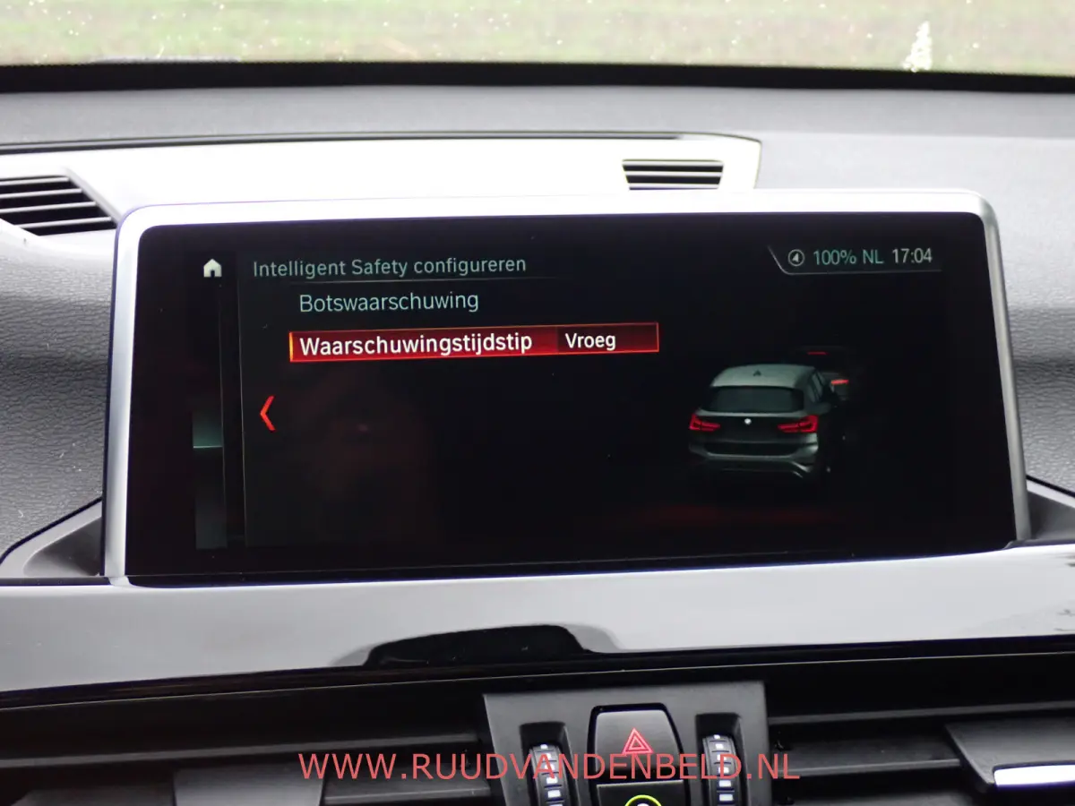 2.0i S-DRIVE PANODAK / CAMERA / HEAD-UP / SPORTLEER