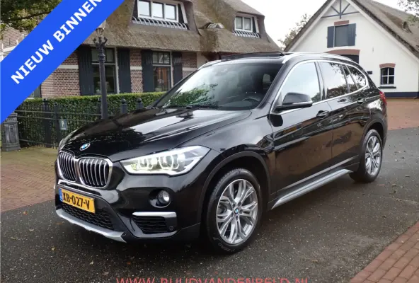 2.0i S-DRIVE PANODAK / CAMERA / HEAD-UP / SPORTLEER