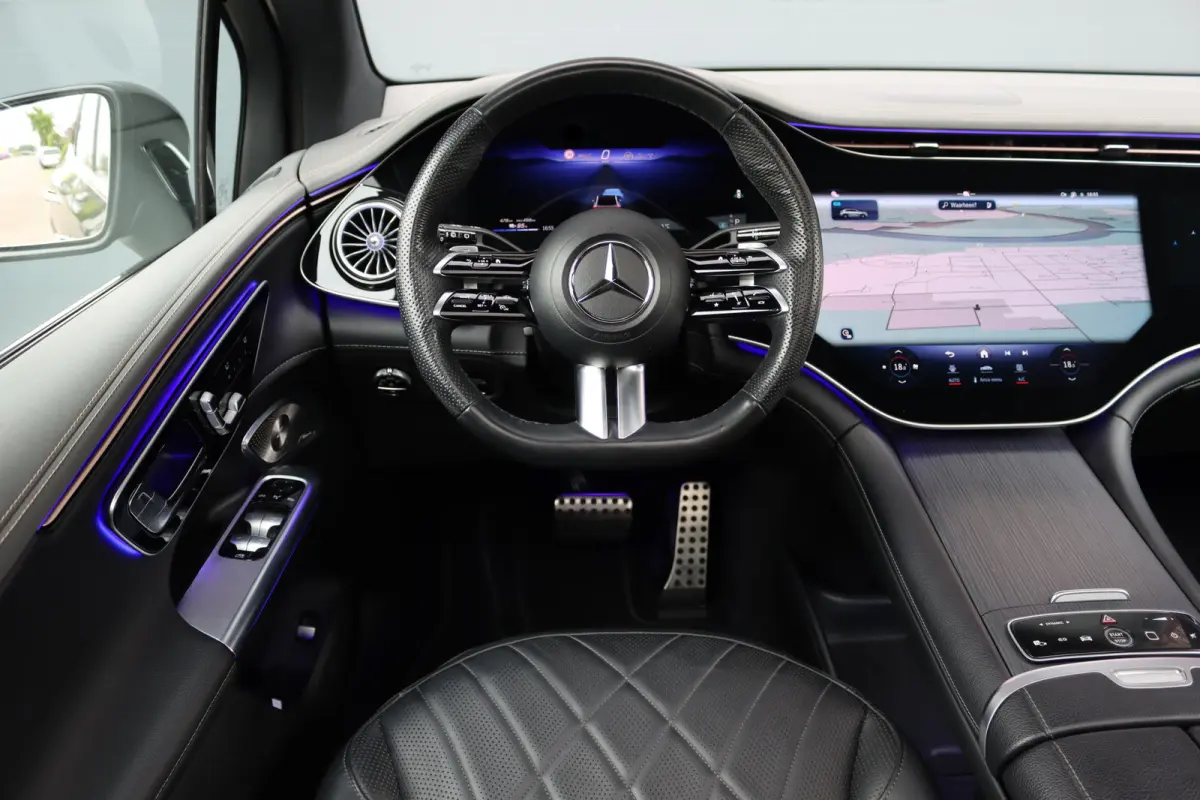 500 4MATIC AMG Line Premium 91 kWh | Hyperscreen | Distronic+ | Nappa Leder | Stoelventilatie | Trekhaak | Burmester | Digital Light | Panoramadak | Keyless Go |