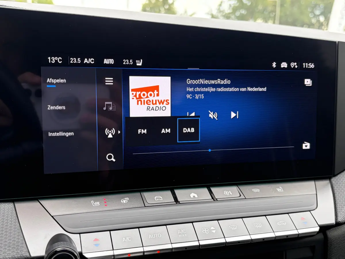 1.2 Turbo Hybrid 145 PK GS Aut. | ELEK. SCHUIF-/KANTELDAK| HEAD-UP DISPLAY| 360* CAMERA| MATRIX LED| AGR-COMFORTSTOELEN| ADAPTIEVE CRUISE CONTROL| DODEHOEK DETECTIE| SFEERVERLICHTING| STUUR,