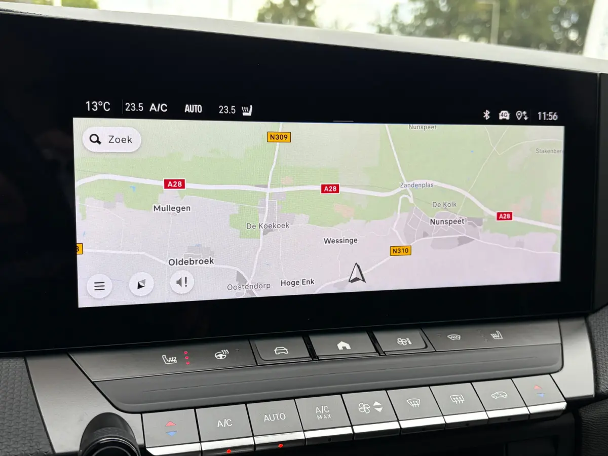 1.2 Turbo Hybrid 145 PK GS Aut. | ELEK. SCHUIF-/KANTELDAK| HEAD-UP DISPLAY| 360* CAMERA| MATRIX LED| AGR-COMFORTSTOELEN| ADAPTIEVE CRUISE CONTROL| DODEHOEK DETECTIE| SFEERVERLICHTING| STUUR,