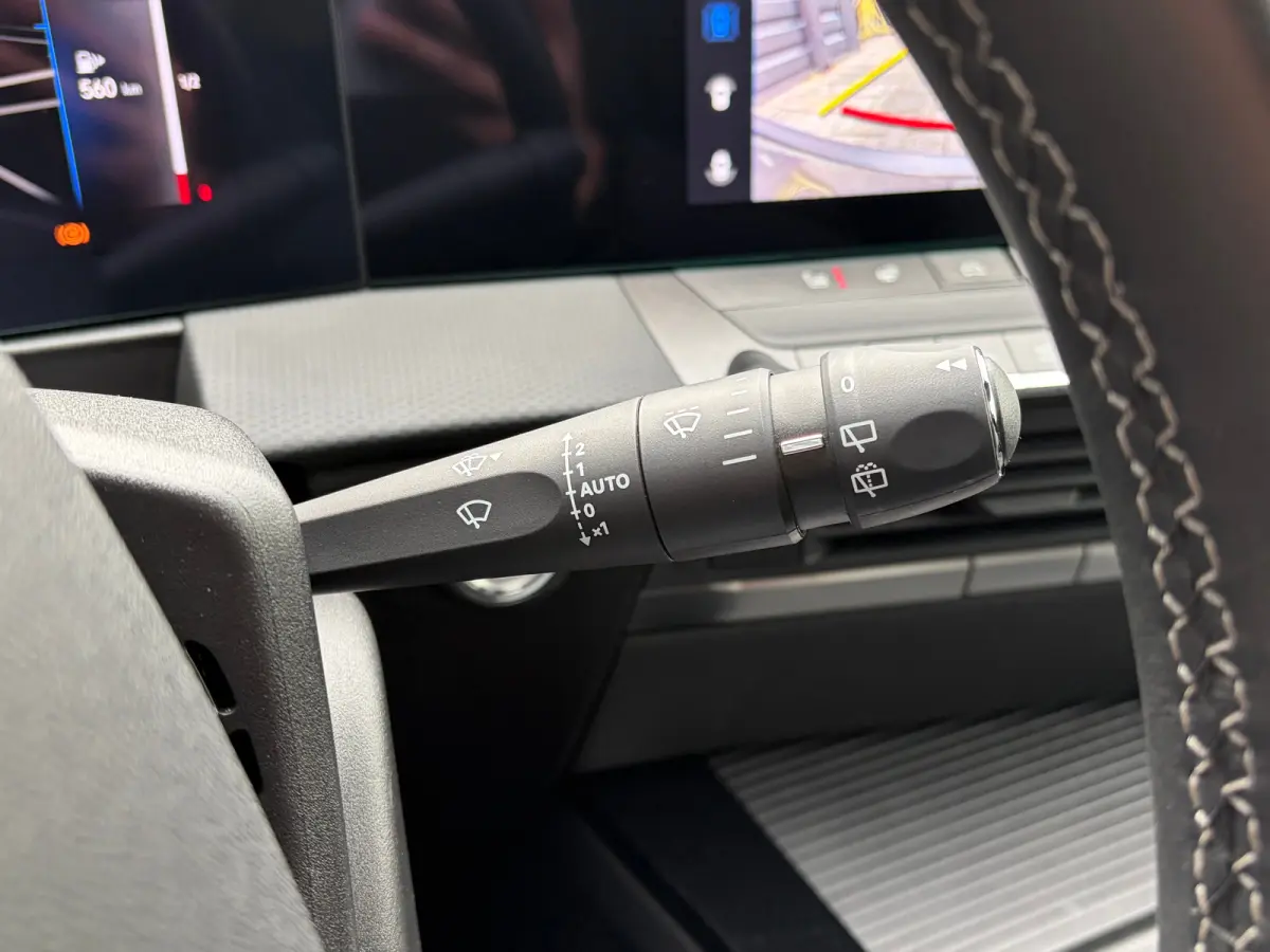 1.2 Turbo Hybrid 145 PK GS Aut. | ELEK. SCHUIF-/KANTELDAK| HEAD-UP DISPLAY| 360* CAMERA| MATRIX LED| AGR-COMFORTSTOELEN| ADAPTIEVE CRUISE CONTROL| DODEHOEK DETECTIE| SFEERVERLICHTING| STUUR,