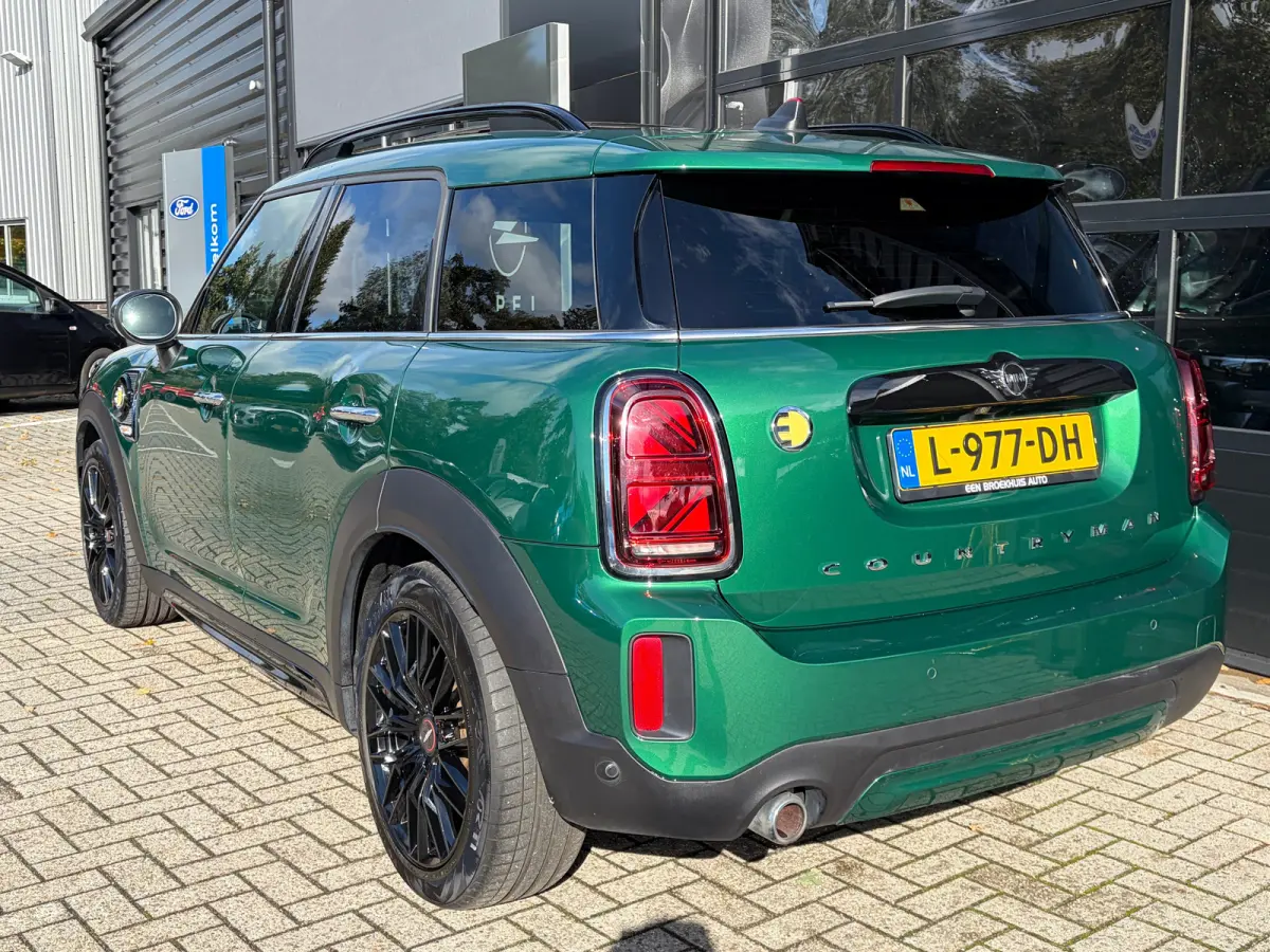 1.5 Cooper ALL4 220 PK Chili JCW | TREKHAAK AFNB.| ELEK. SCHUIF-/KANTELDAK| JOHN COOPER WORKS| LEDER MET STOELVERWARMING| HEAD-UP DISPLAY| ADAPTIEVE CRUISE CONTROL| ELEK. KOFFERKLEP| KEYLESS