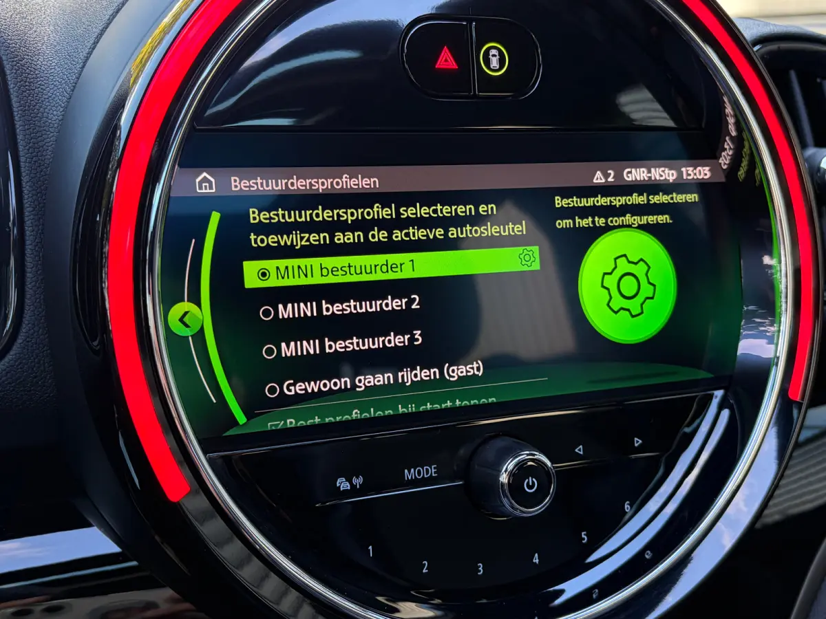 1.5 Cooper ALL4 220 PK Chili JCW | TREKHAAK AFNB.| ELEK. SCHUIF-/KANTELDAK| JOHN COOPER WORKS| LEDER MET STOELVERWARMING| HEAD-UP DISPLAY| ADAPTIEVE CRUISE CONTROL| ELEK. KOFFERKLEP| KEYLESS