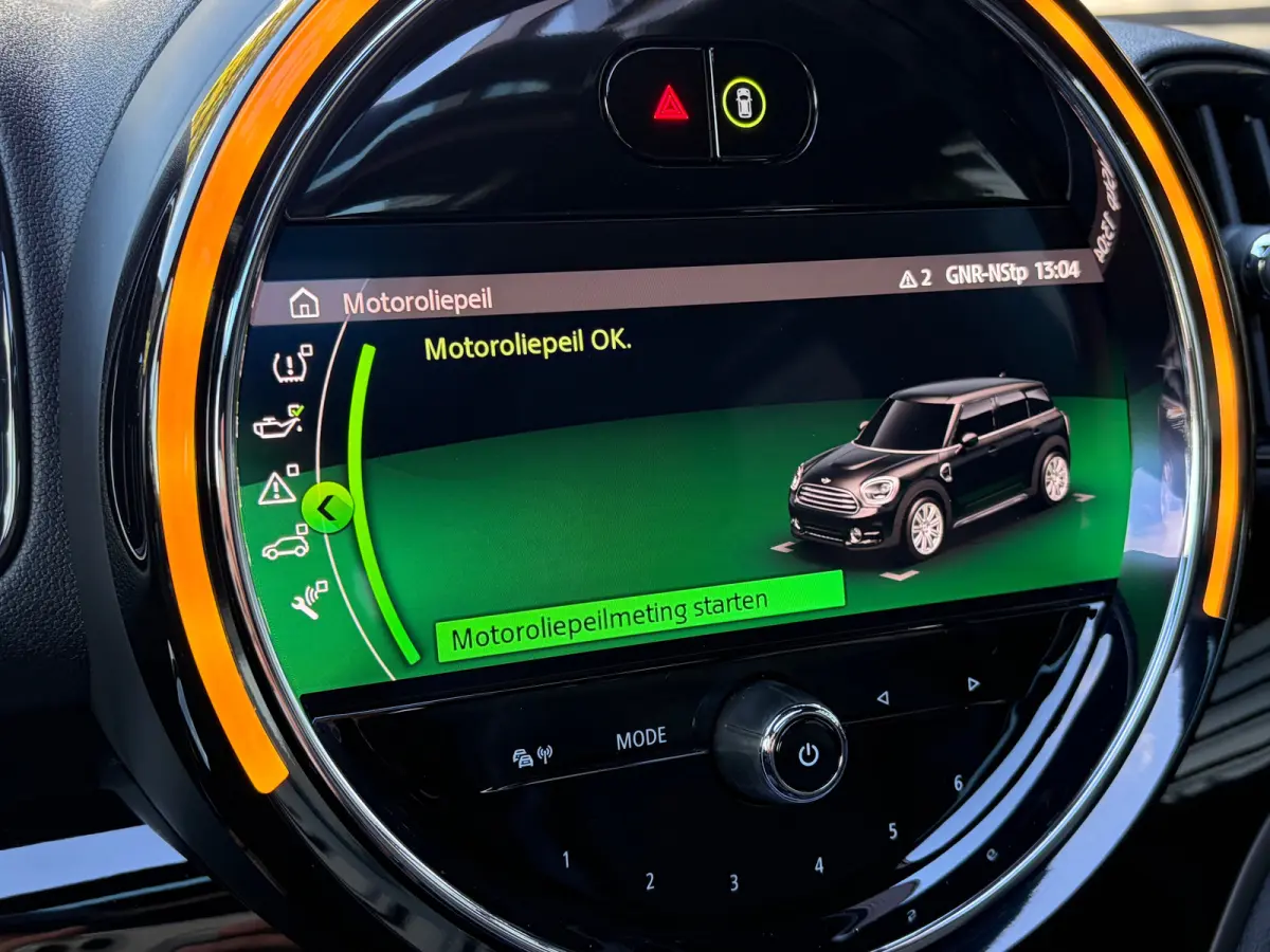 1.5 Cooper ALL4 220 PK Chili JCW | TREKHAAK AFNB.| ELEK. SCHUIF-/KANTELDAK| JOHN COOPER WORKS| LEDER MET STOELVERWARMING| HEAD-UP DISPLAY| ADAPTIEVE CRUISE CONTROL| ELEK. KOFFERKLEP| KEYLESS