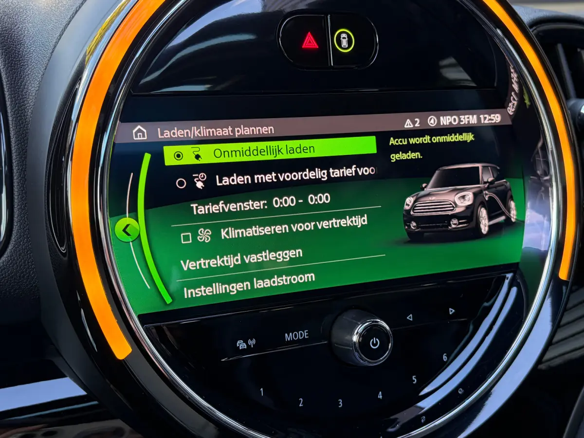 1.5 Cooper ALL4 220 PK Chili JCW | TREKHAAK AFNB.| ELEK. SCHUIF-/KANTELDAK| JOHN COOPER WORKS| LEDER MET STOELVERWARMING| HEAD-UP DISPLAY| ADAPTIEVE CRUISE CONTROL| ELEK. KOFFERKLEP| KEYLESS