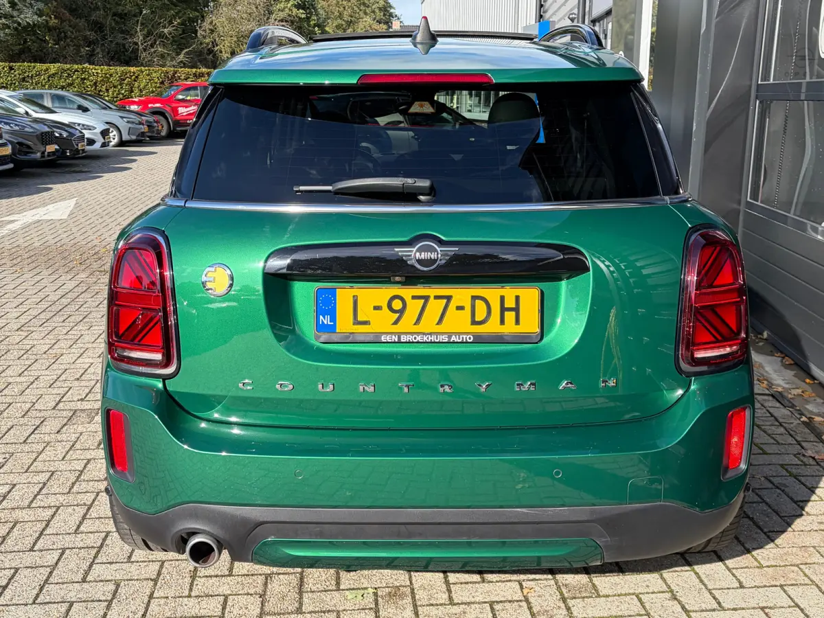 1.5 Cooper ALL4 220 PK Chili JCW | TREKHAAK AFNB.| ELEK. SCHUIF-/KANTELDAK| JOHN COOPER WORKS| LEDER MET STOELVERWARMING| HEAD-UP DISPLAY| ADAPTIEVE CRUISE CONTROL| ELEK. KOFFERKLEP| KEYLESS
