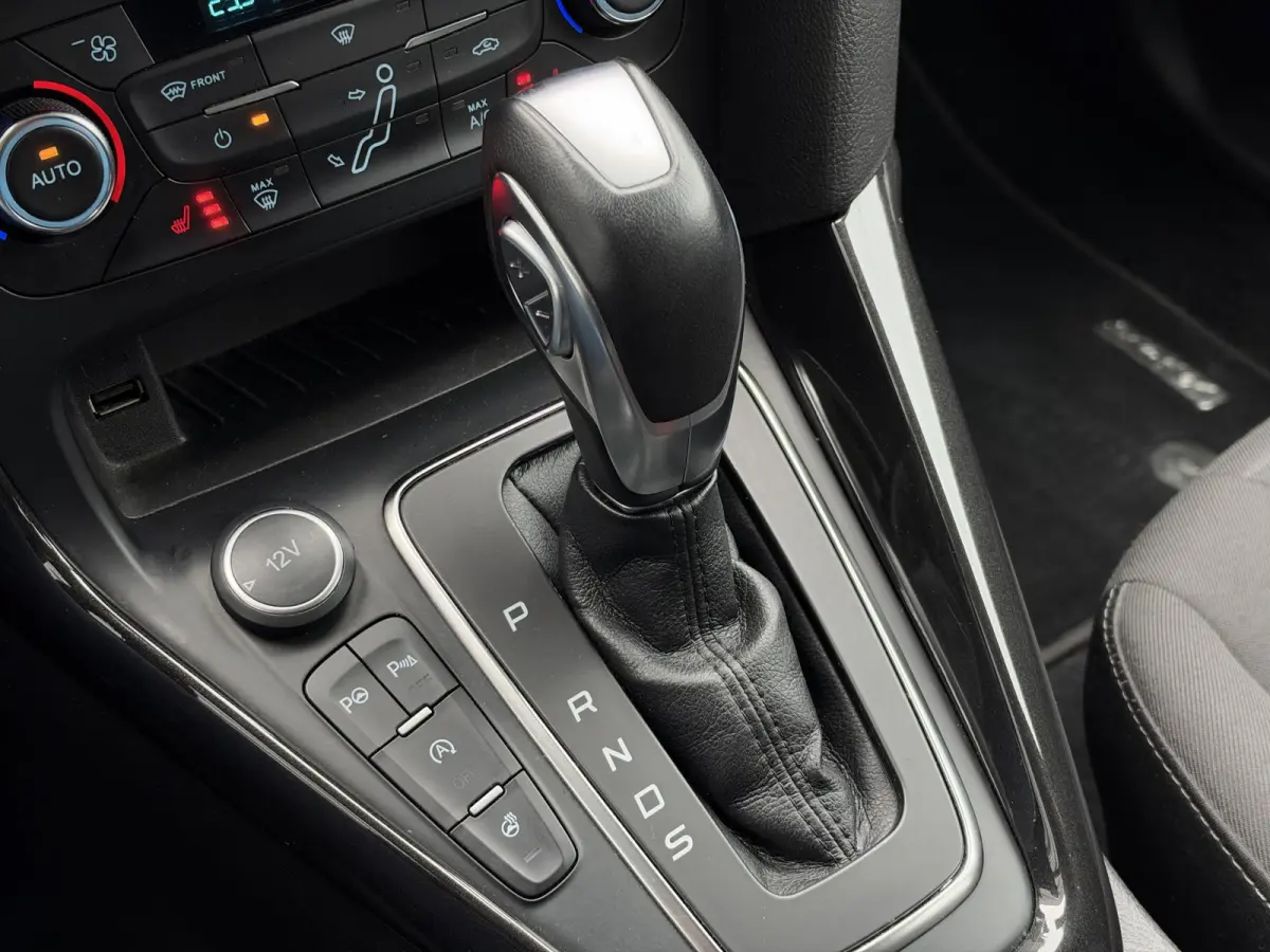 1.5 Titanium 1e Eigenaar|Navi|Clima|Cruise|PDC V+A|Sony Sound|Stoelverwarming|APK tot 01-2027