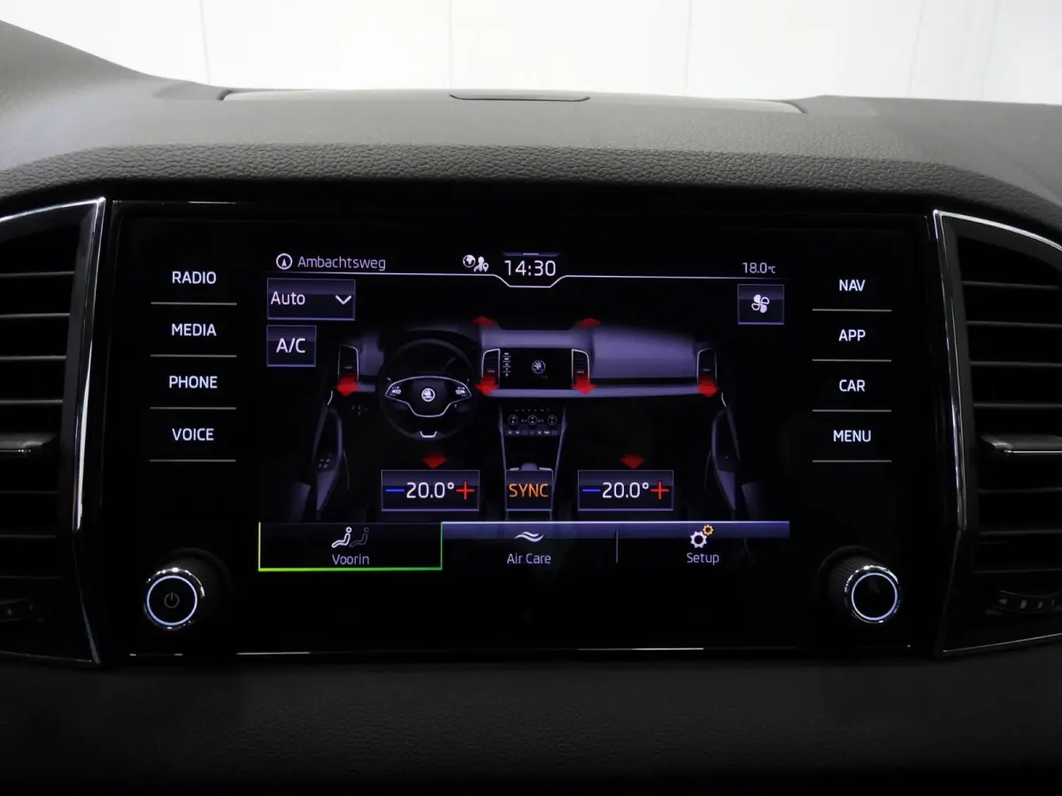 1.5 TSI Aut. Business Edition NAVI/CAMERA/WINTERPACK/LED/17"LMV!