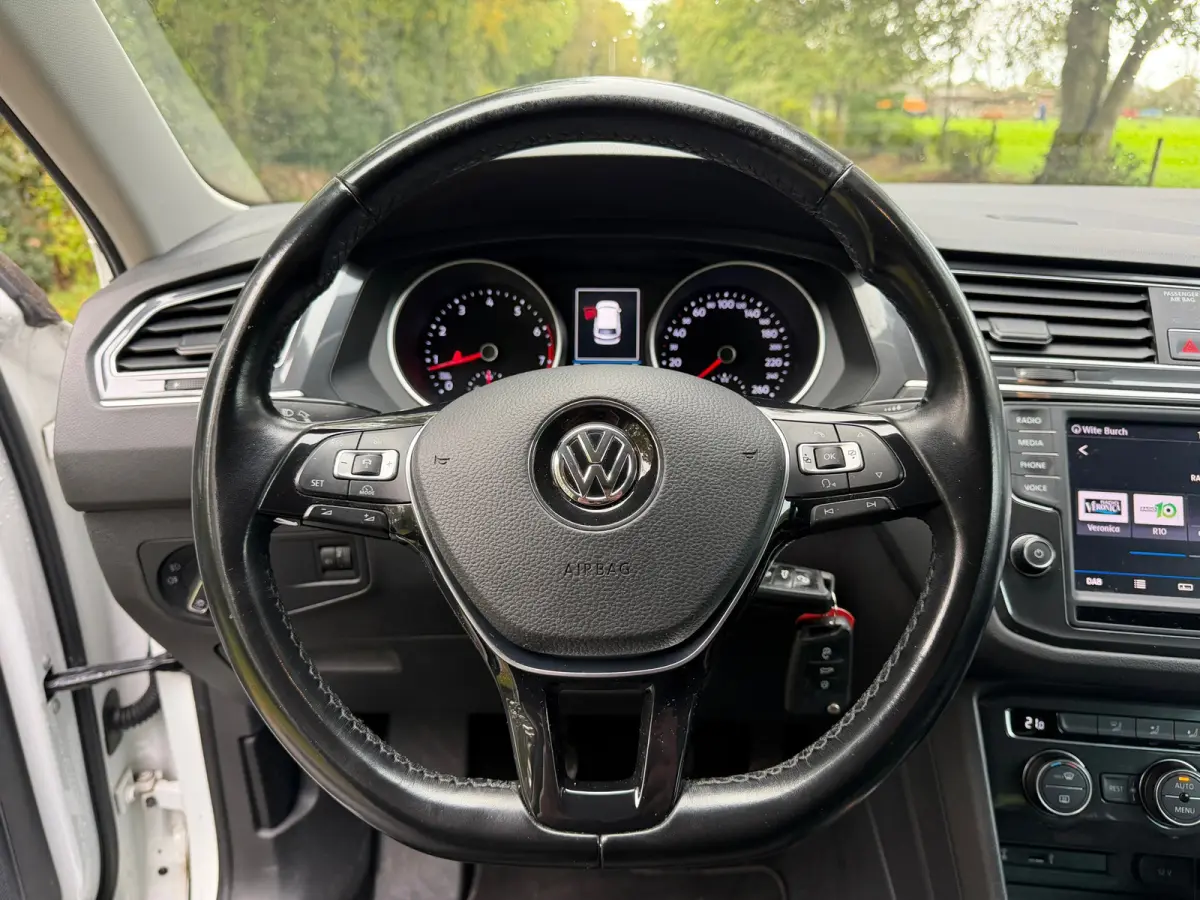 1.4 TSI ACT Comfortline Business R | Navi + Cruise + Clima Nu € 15.975,-