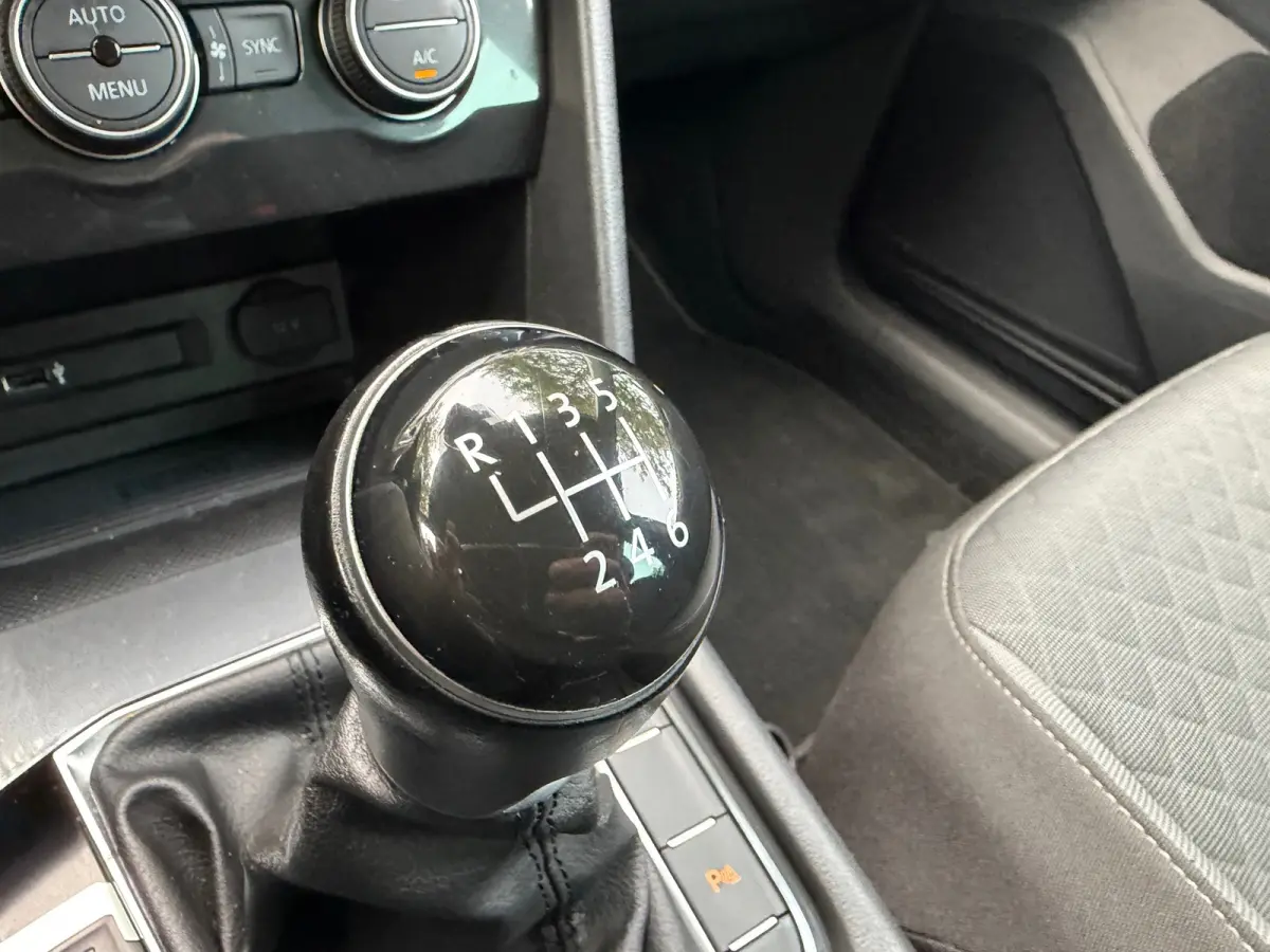 1.4 TSI ACT Comfortline Business R | Navi + Cruise + Clima Nu € 15.975,-