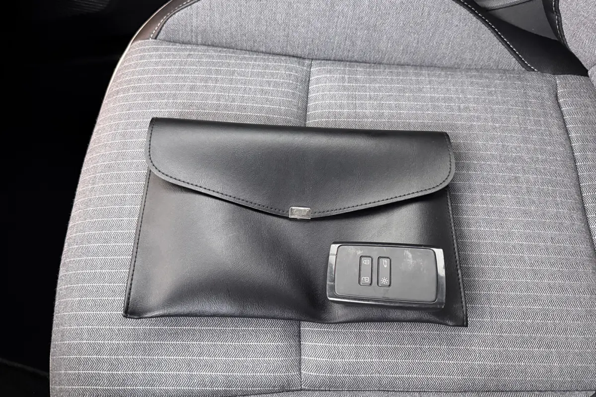 1.0 TCe 90 GPF techno Camera Carplay Climate