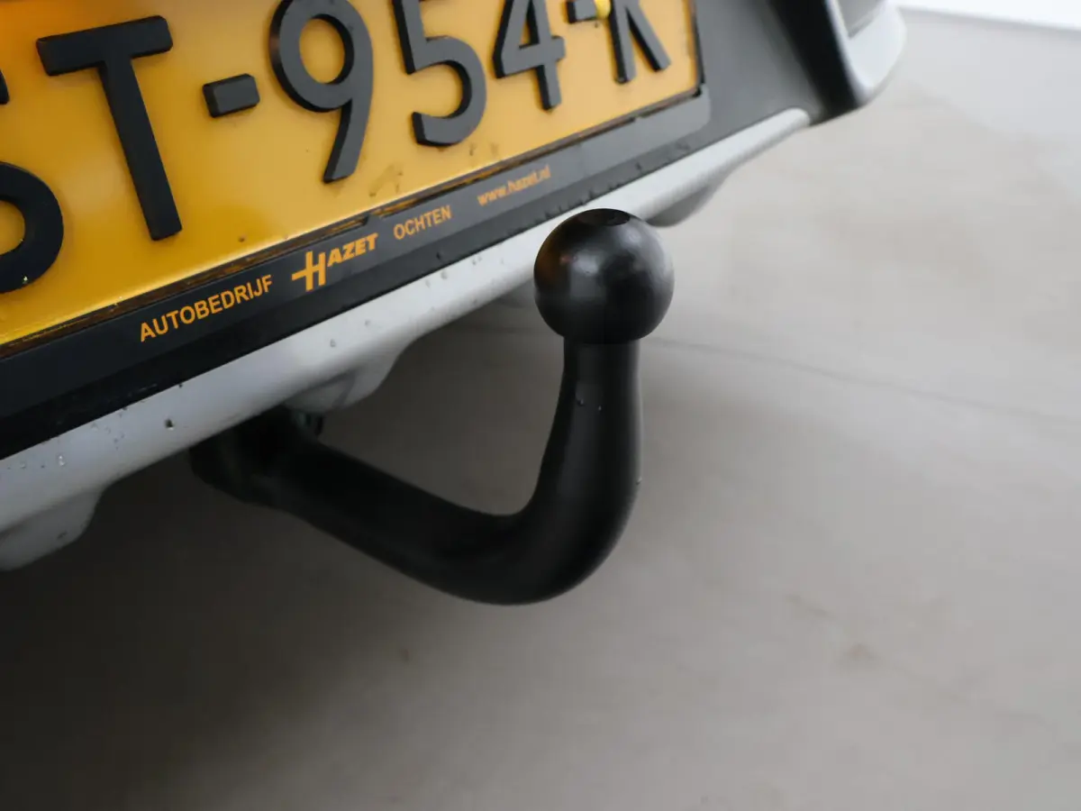 1.6 GDi HYBRID EDITION + SCHUIFDAK | TREKHAAK | STOEL/STUURWIELVERW.