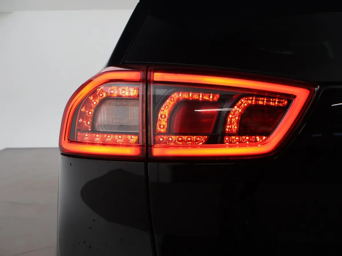 1.6 GDi HYBRID EDITION + SCHUIFDAK | TREKHAAK | STOEL/STUURWIELVERW.