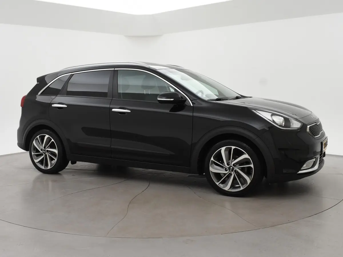 1.6 GDi HYBRID EDITION + SCHUIFDAK | TREKHAAK | STOEL/STUURWIELVERW.