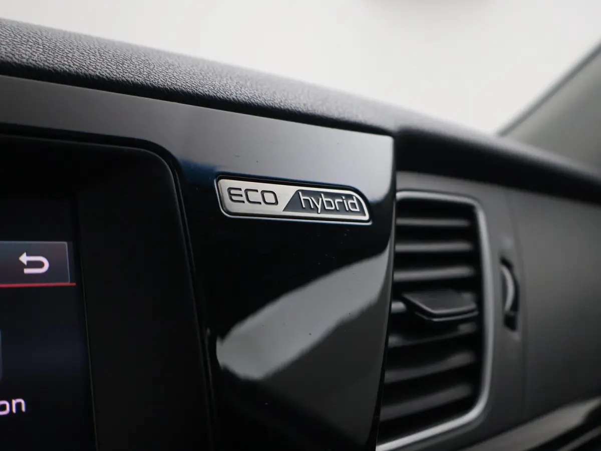 1.6 GDi HYBRID EDITION + SCHUIFDAK | TREKHAAK | STOEL/STUURWIELVERW.