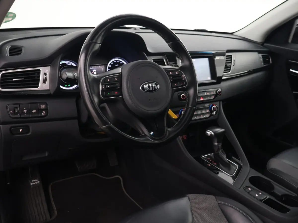 1.6 GDi HYBRID EDITION + SCHUIFDAK | TREKHAAK | STOEL/STUURWIELVERW.