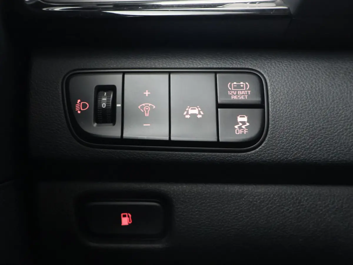 1.6 GDi HYBRID EDITION + SCHUIFDAK | TREKHAAK | STOEL/STUURWIELVERW.