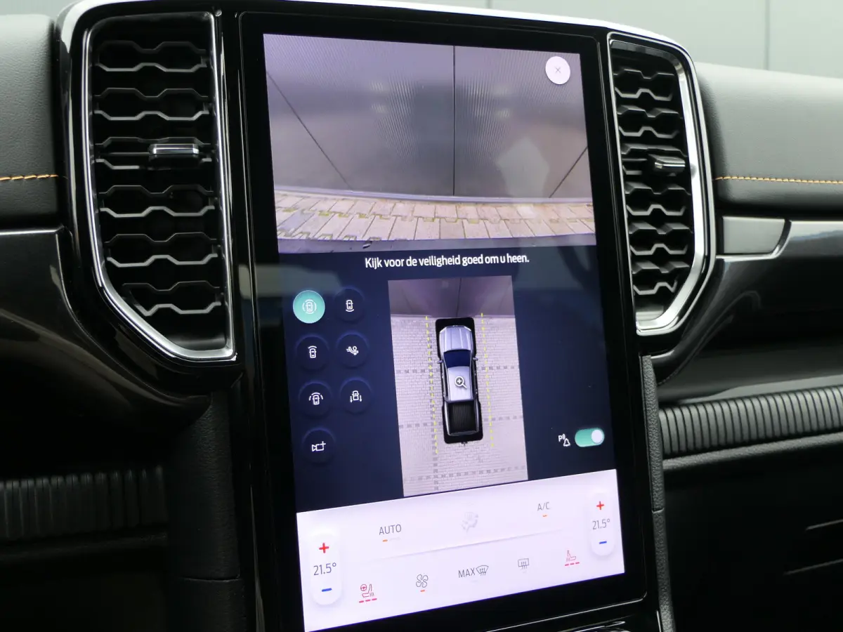 Wildtrak 2.3 PHEV | Power Rollertop | Camera | Stoelverwarming | CarPlay/Android Auto | Leder | Trekhaak