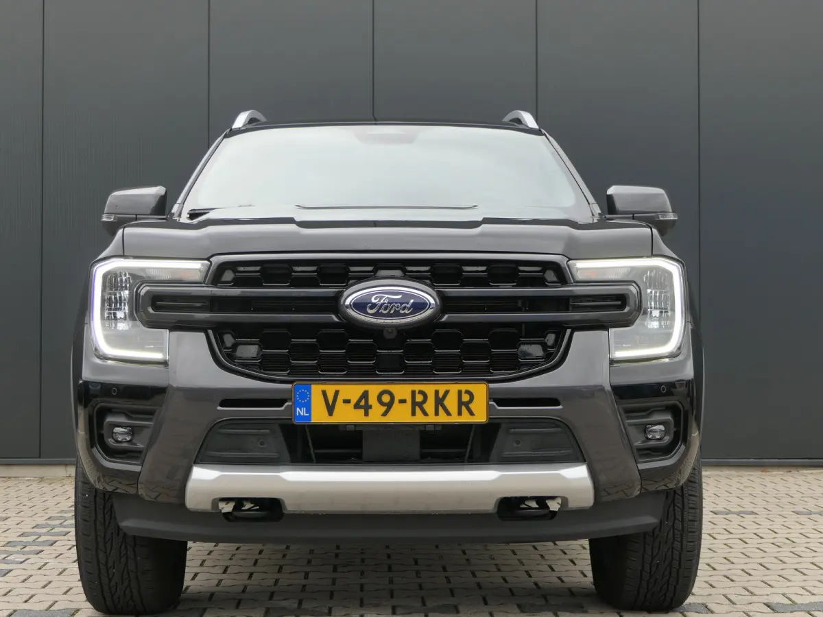 Wildtrak 2.3 PHEV | Power Rollertop | Camera | Stoelverwarming | CarPlay/Android Auto | Leder | Trekhaak