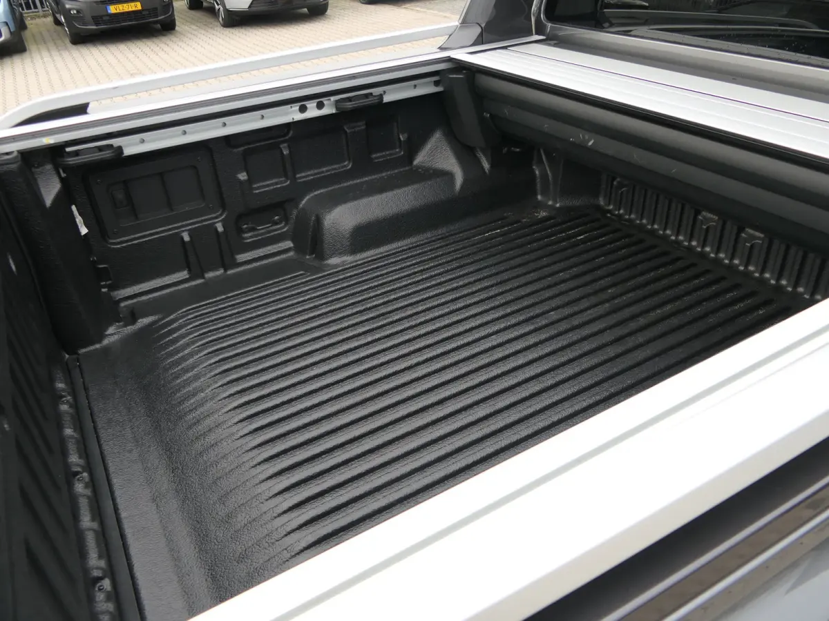 Wildtrak 2.3 PHEV | Power Rollertop | Camera | Stoelverwarming | CarPlay/Android Auto | Leder | Trekhaak