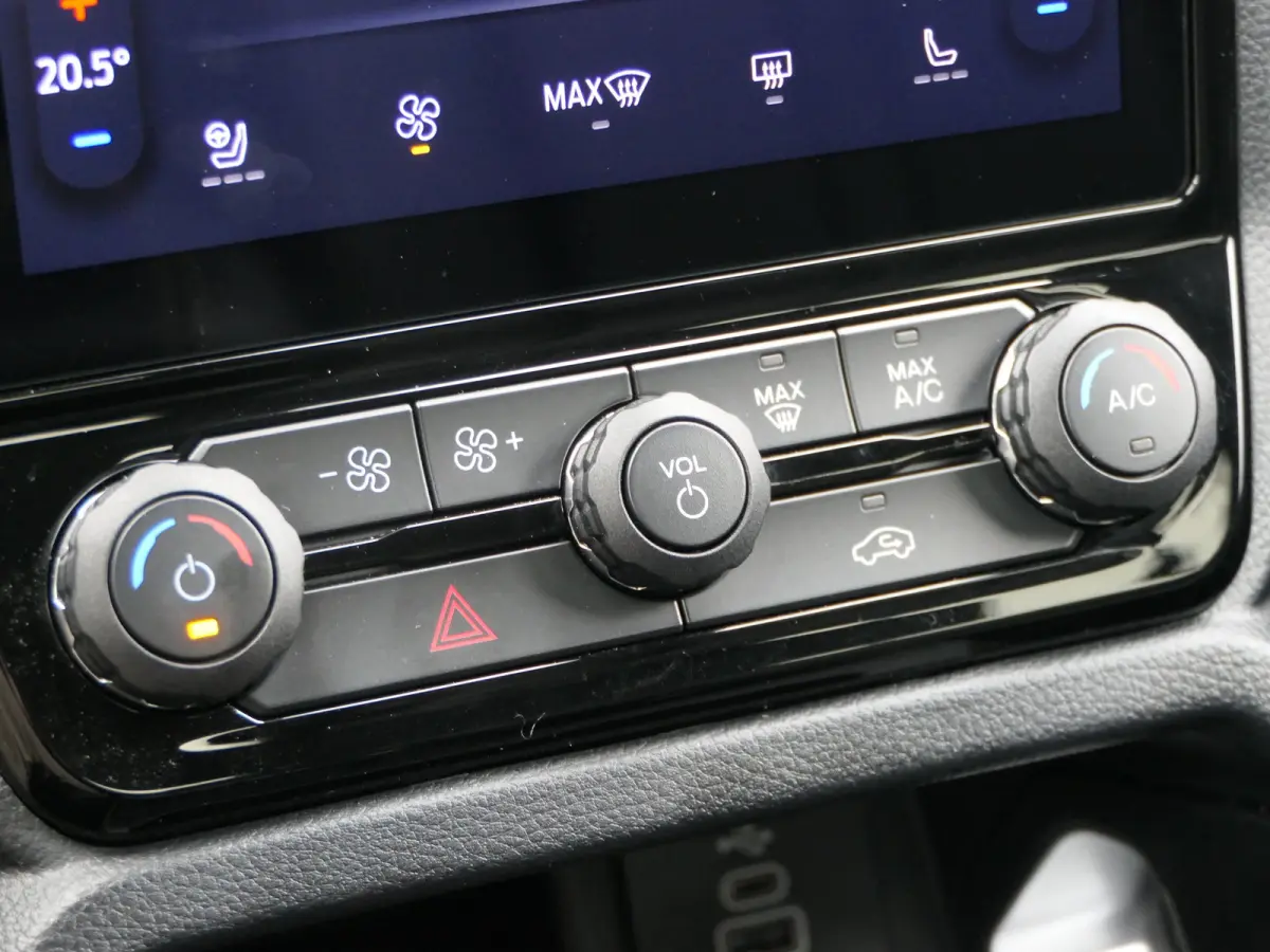 Wildtrak 2.3 PHEV | Power Rollertop | Camera | Stoelverwarming | CarPlay/Android Auto | Leder | Trekhaak