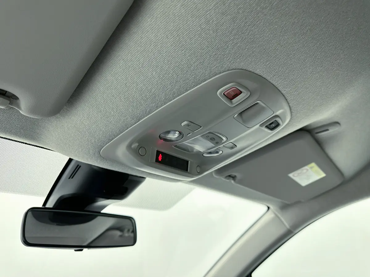 1.5 BlueHDI 100 Long Premium Navigatie Camera Cruise control