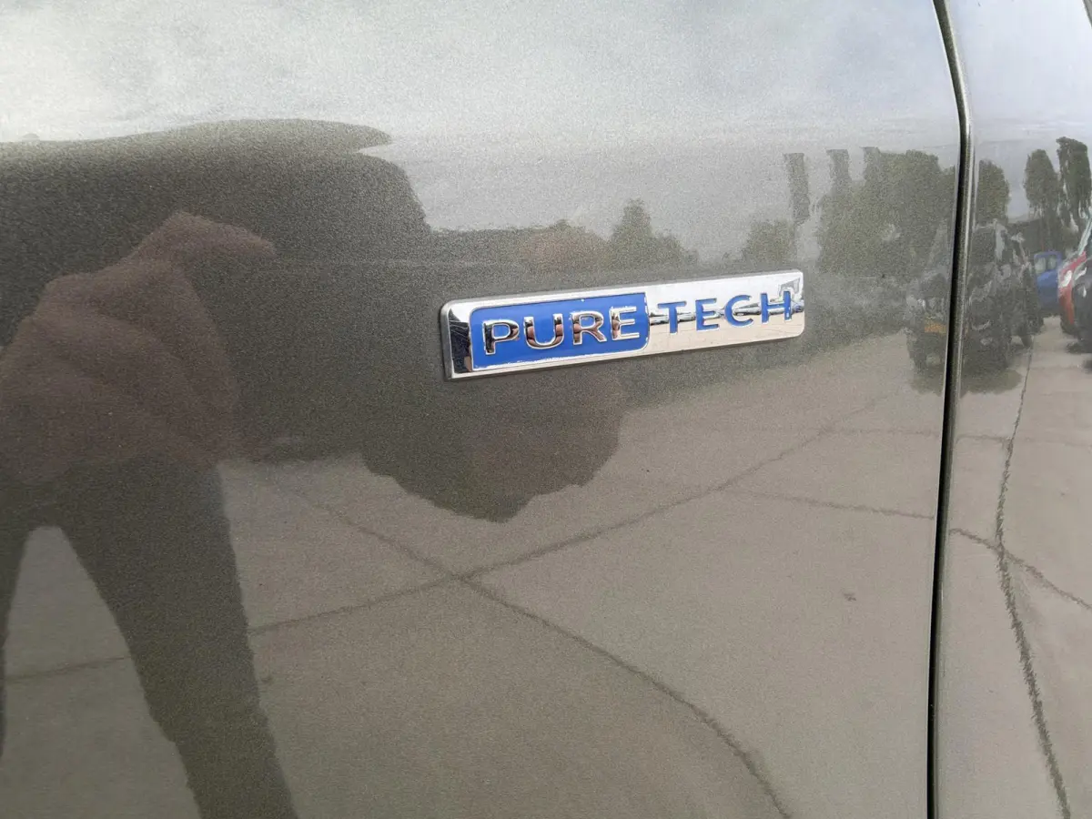 1.2 PureTech Blue Lease Premium 2e Eigenaar|Navi|Pano|360 Camera|Clima|Cruise|D-riem vv in 2024|Stoelverwarming|N.A.P|APK tot 04-2027