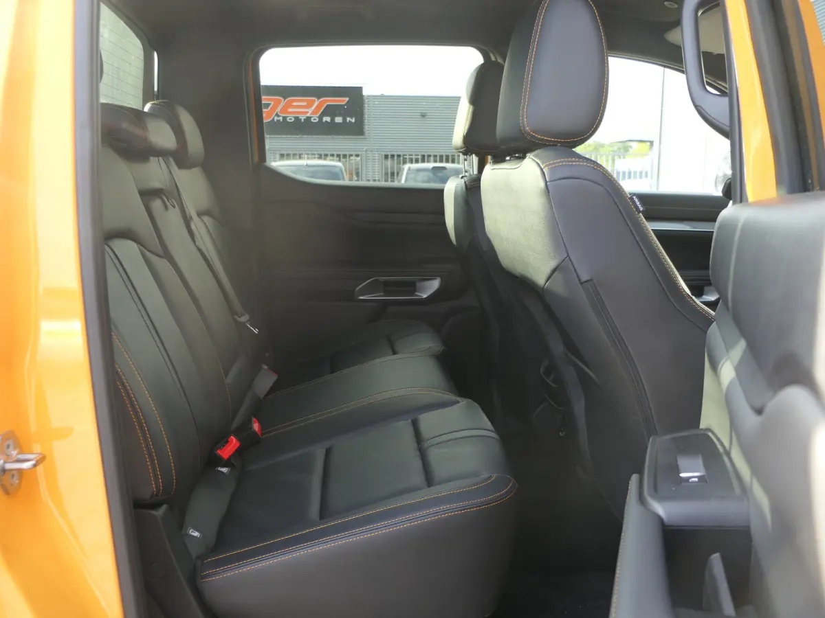 Wildtrak 2.3 PHEV | Power Rollertop | Camera | Stoelverwarming | CarPlay/Android Auto | Leder | Trekhaak