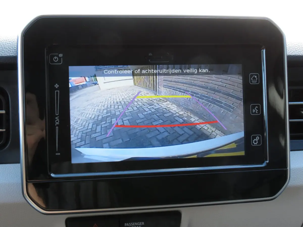 1.2 Stijl Smart Hybrid | 1e EIGENAAR | STOELVERWARMING | GROOT SCHERM | ACHTERUITRIJCAMERA | CRUISE CONTROL | NAVI |