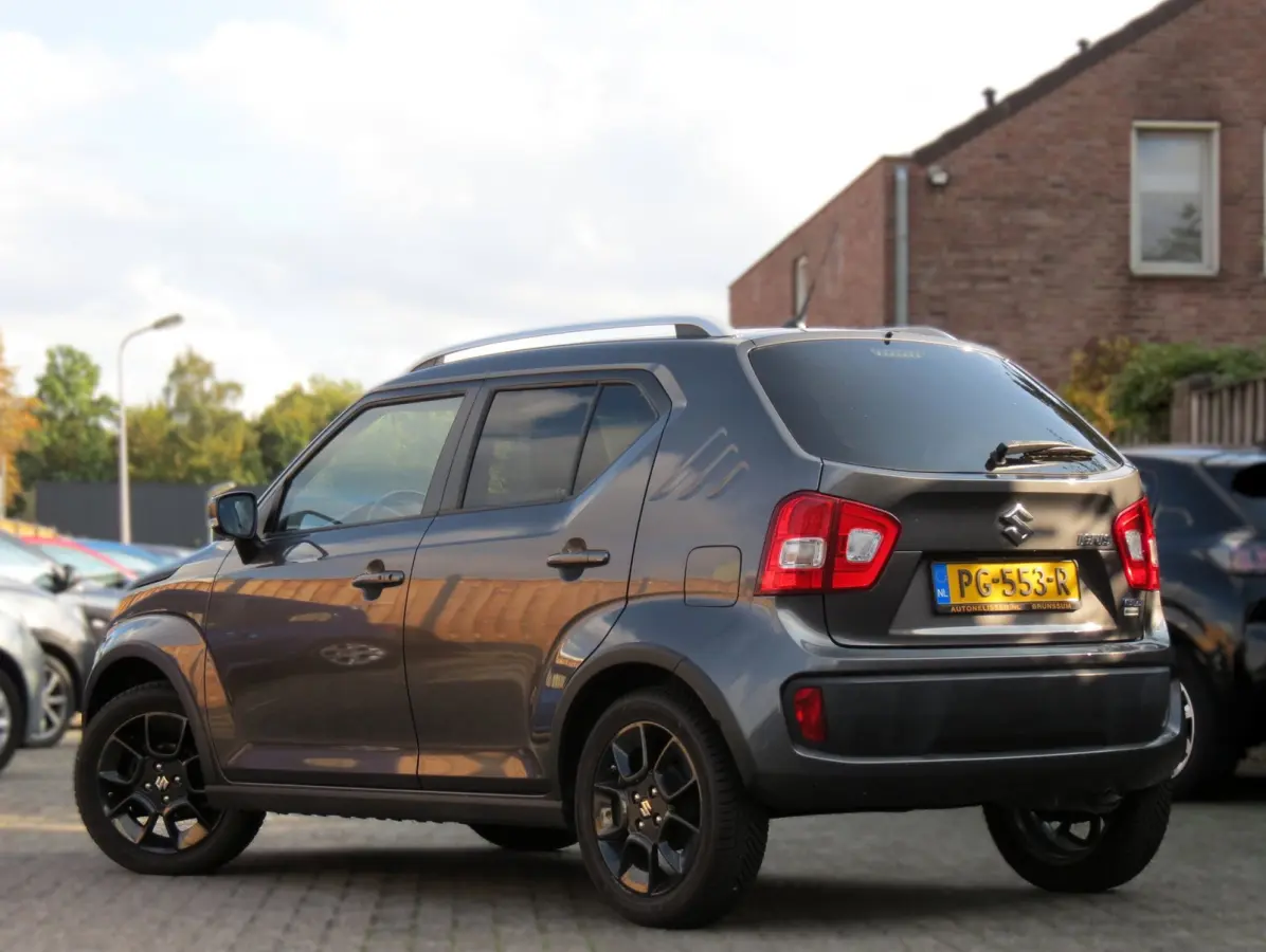 1.2 Stijl Smart Hybrid | 1e EIGENAAR | STOELVERWARMING | GROOT SCHERM | ACHTERUITRIJCAMERA | CRUISE CONTROL | NAVI |