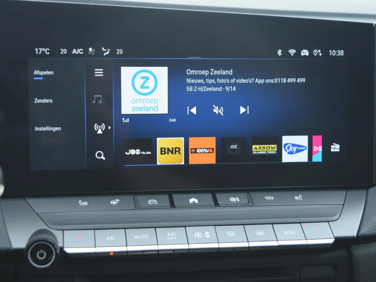 1.2 Turbo Hybrid Ultimate Schuifdak l Apple Carplay/Android Auto l keyless entry