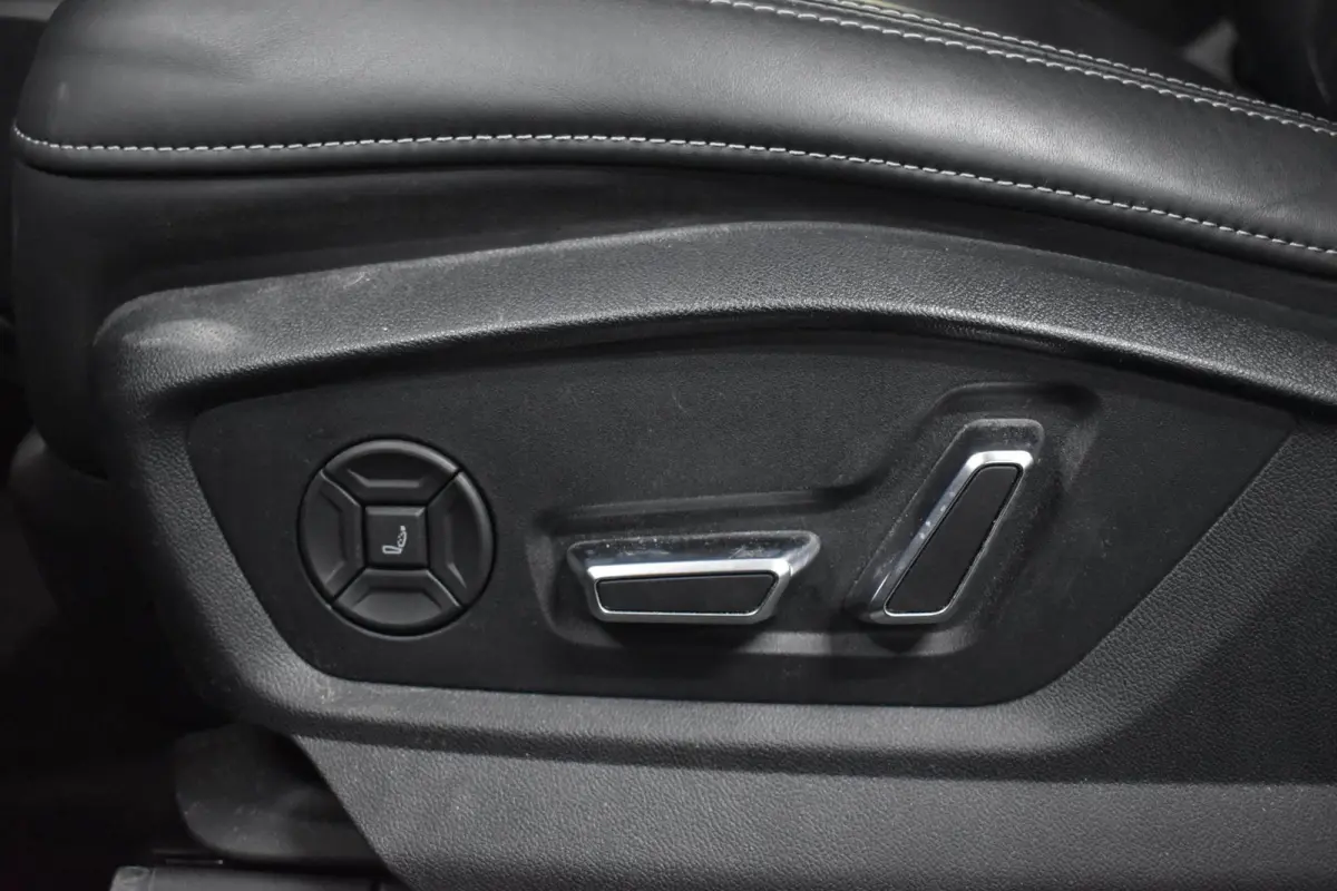 60 TFSI e quattro S-Line Competition 462pk | AKRAPOVIC | CARBON | MASSAGE
