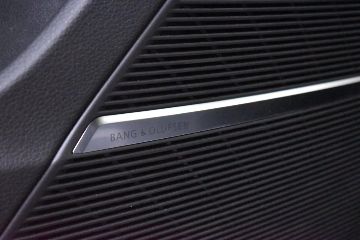 60 TFSI e quattro S-Line Competition 462pk | AKRAPOVIC | CARBON | MASSAGE