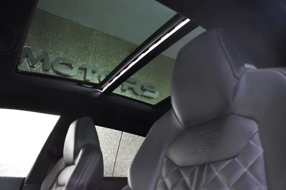 60 TFSI e quattro S-Line Competition 462pk | AKRAPOVIC | CARBON | MASSAGE