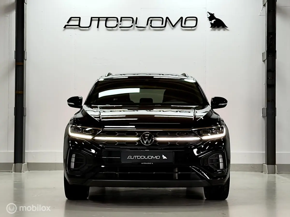 1.5 TSI R-Line | Pano | IQ Matrix | Black Style | 19" | Stuurverwarming | Camera | Sfeer | Travel Assist | ACC | Leder dash | Elektrische achterklep