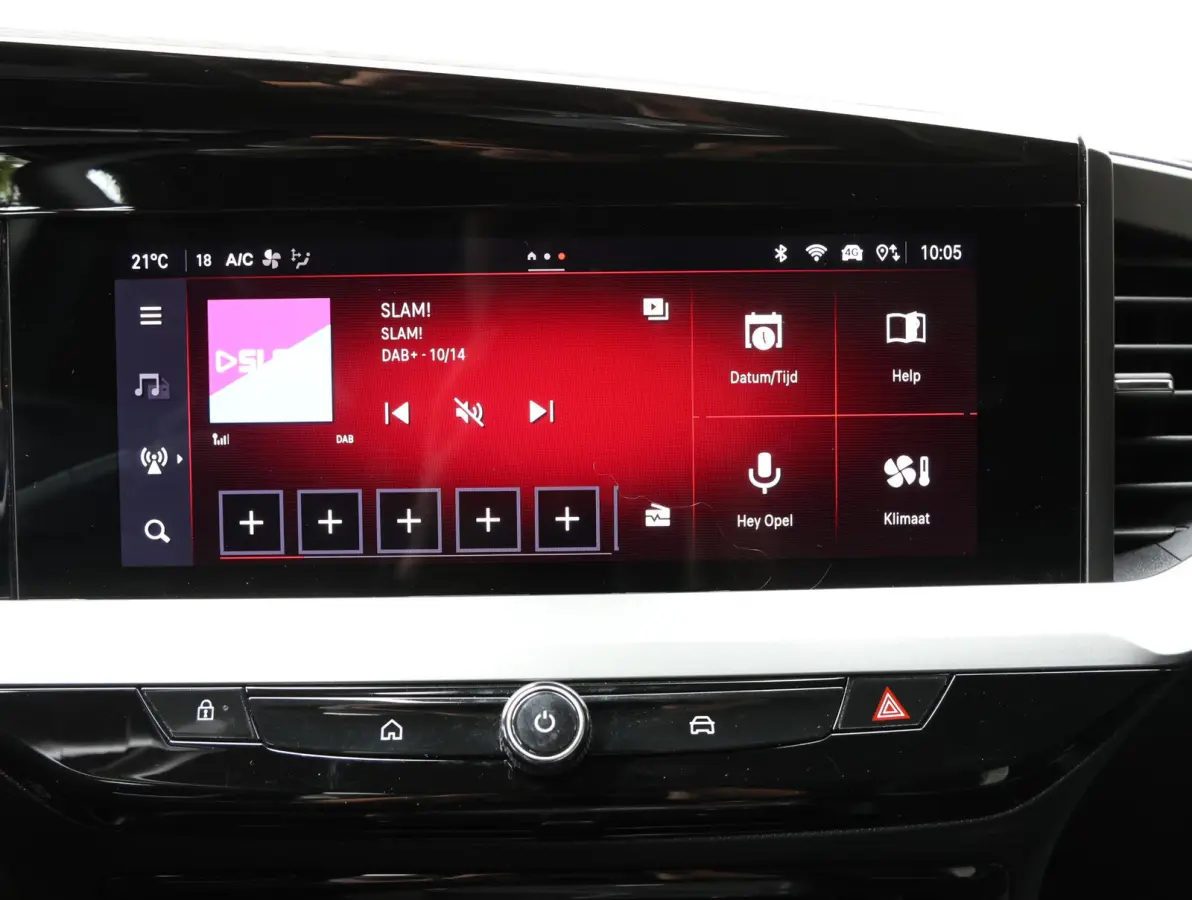 GS 54 kWh 156pk | Accu 97% | LED verlichting | Camera | Navigatie | Black pack | Apple Carplay & Android Auto