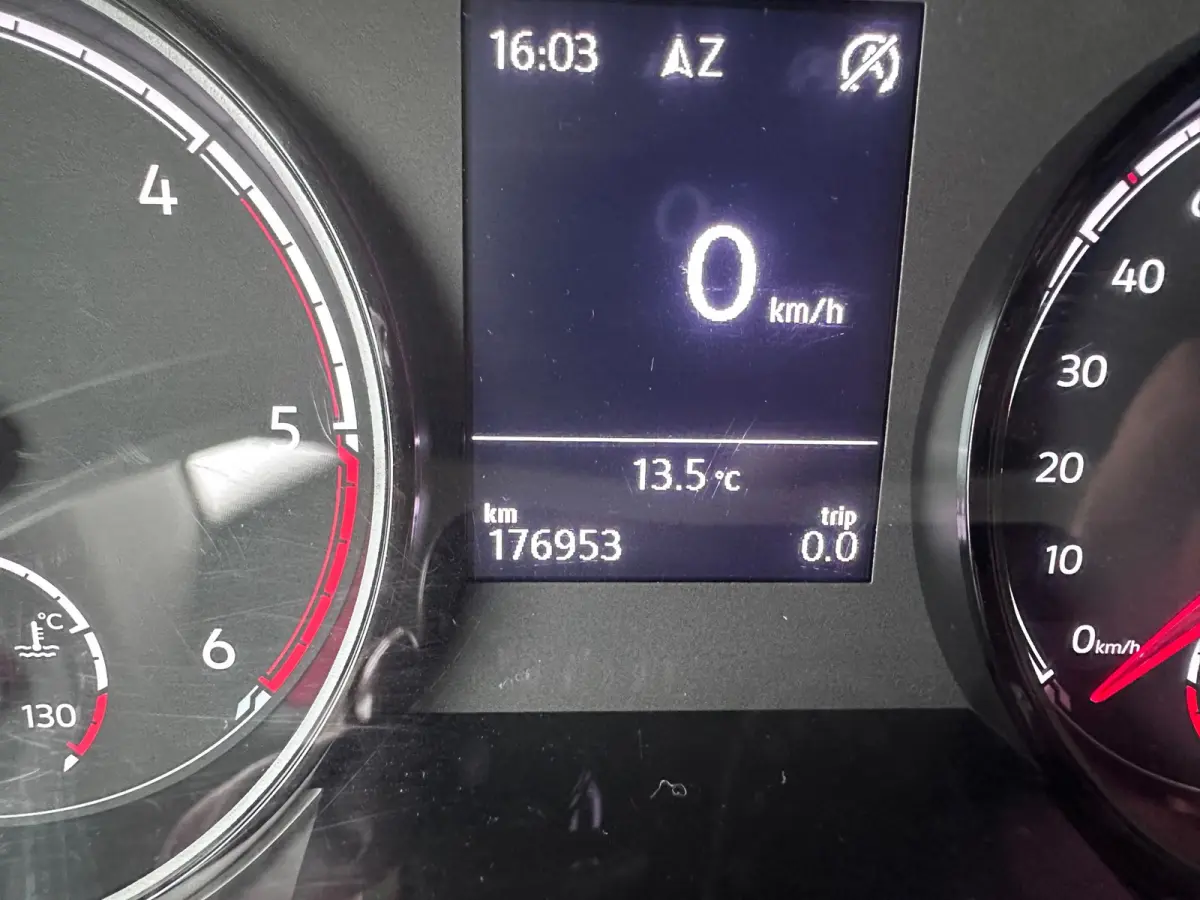 2.0 TDI L2H1 28 110PK | AIRCO | NAVI | PDC | Cruise Control | DAB+