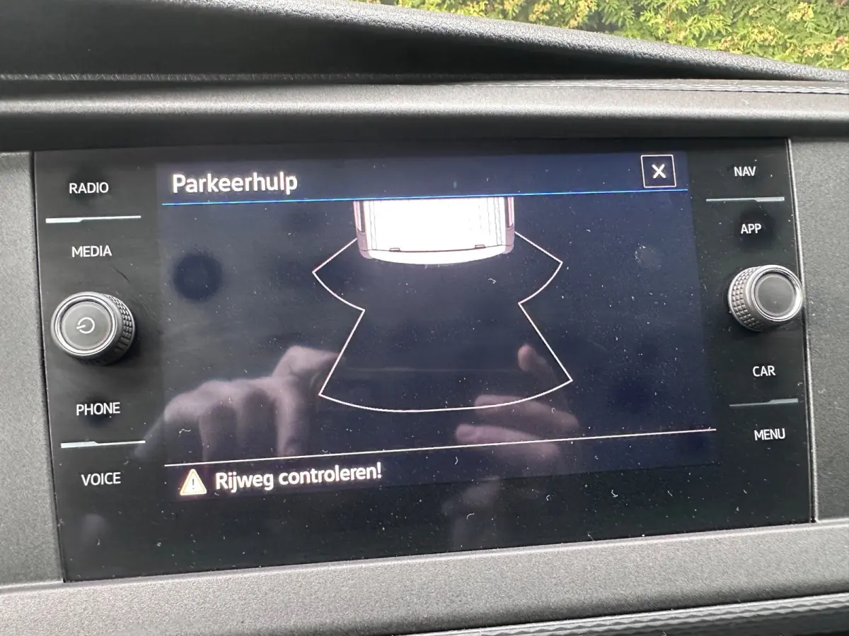 2.0 TDI L2H1 28 110PK | AIRCO | NAVI | PDC | Cruise Control | DAB+