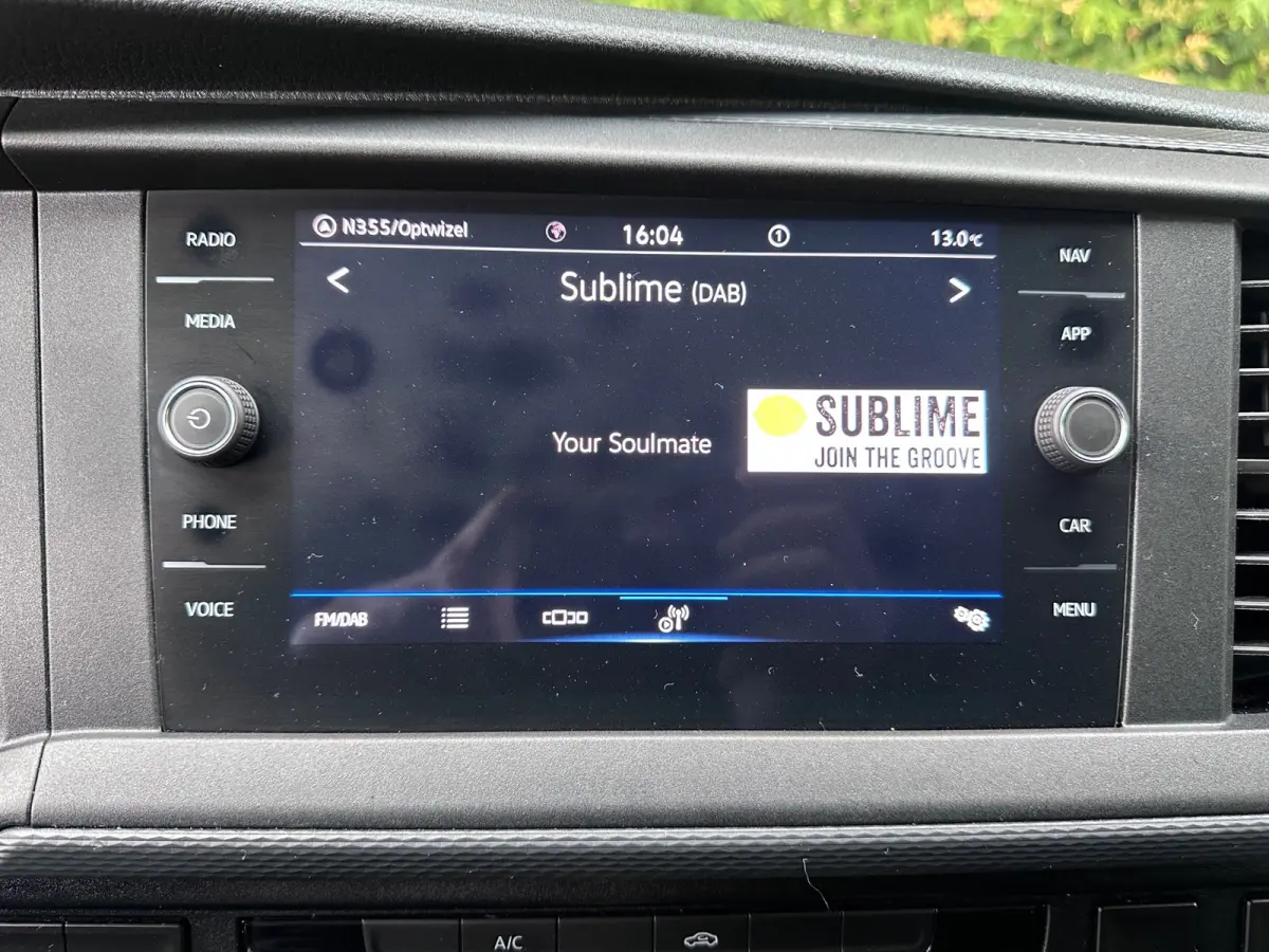 2.0 TDI L2H1 28 110PK | AIRCO | NAVI | PDC | Cruise Control | DAB+