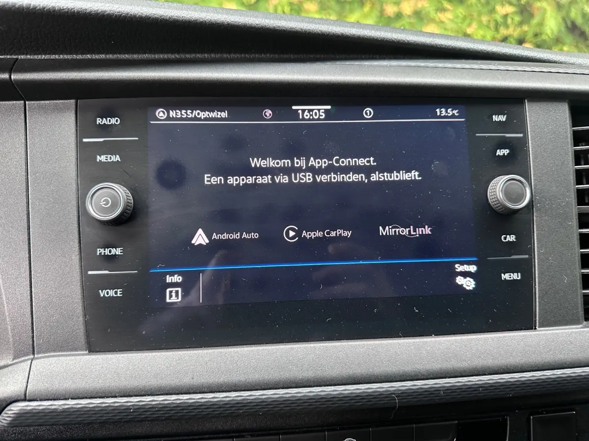 2.0 TDI L2H1 28 110PK | AIRCO | NAVI | PDC | Cruise Control | DAB+