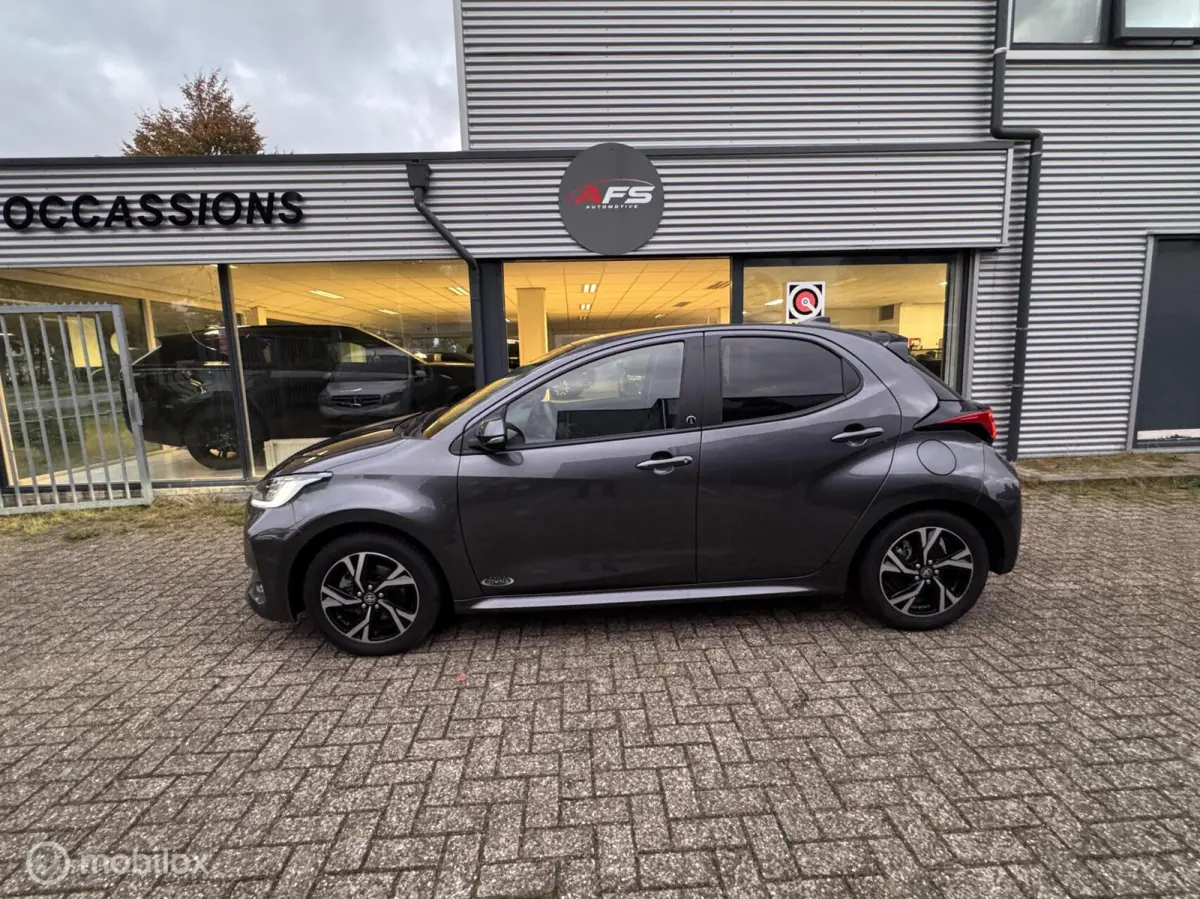 1.5 Hybrid Dynamic / carplay / actief cruise controle