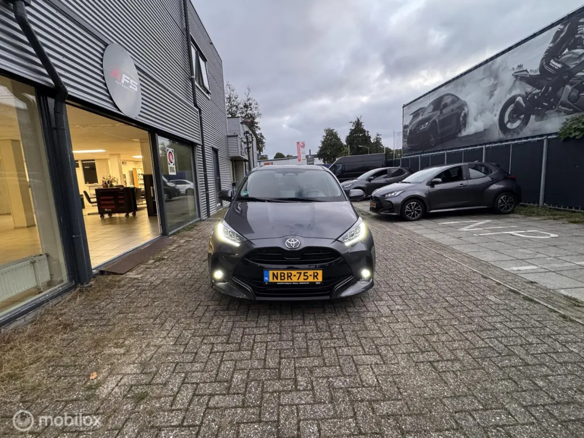 1.5 Hybrid Dynamic / carplay / actief cruise controle