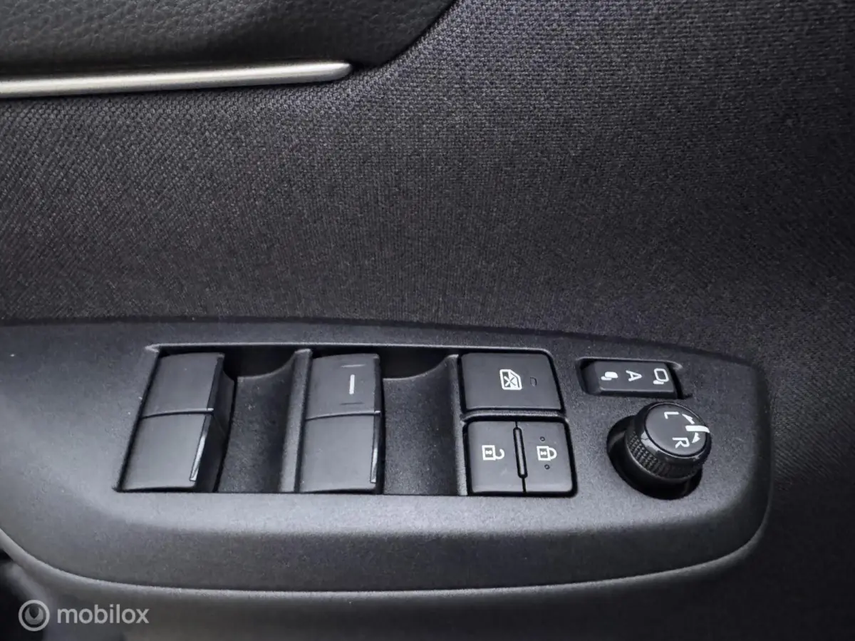 1.5 Hybrid Dynamic / carplay / actief cruise controle