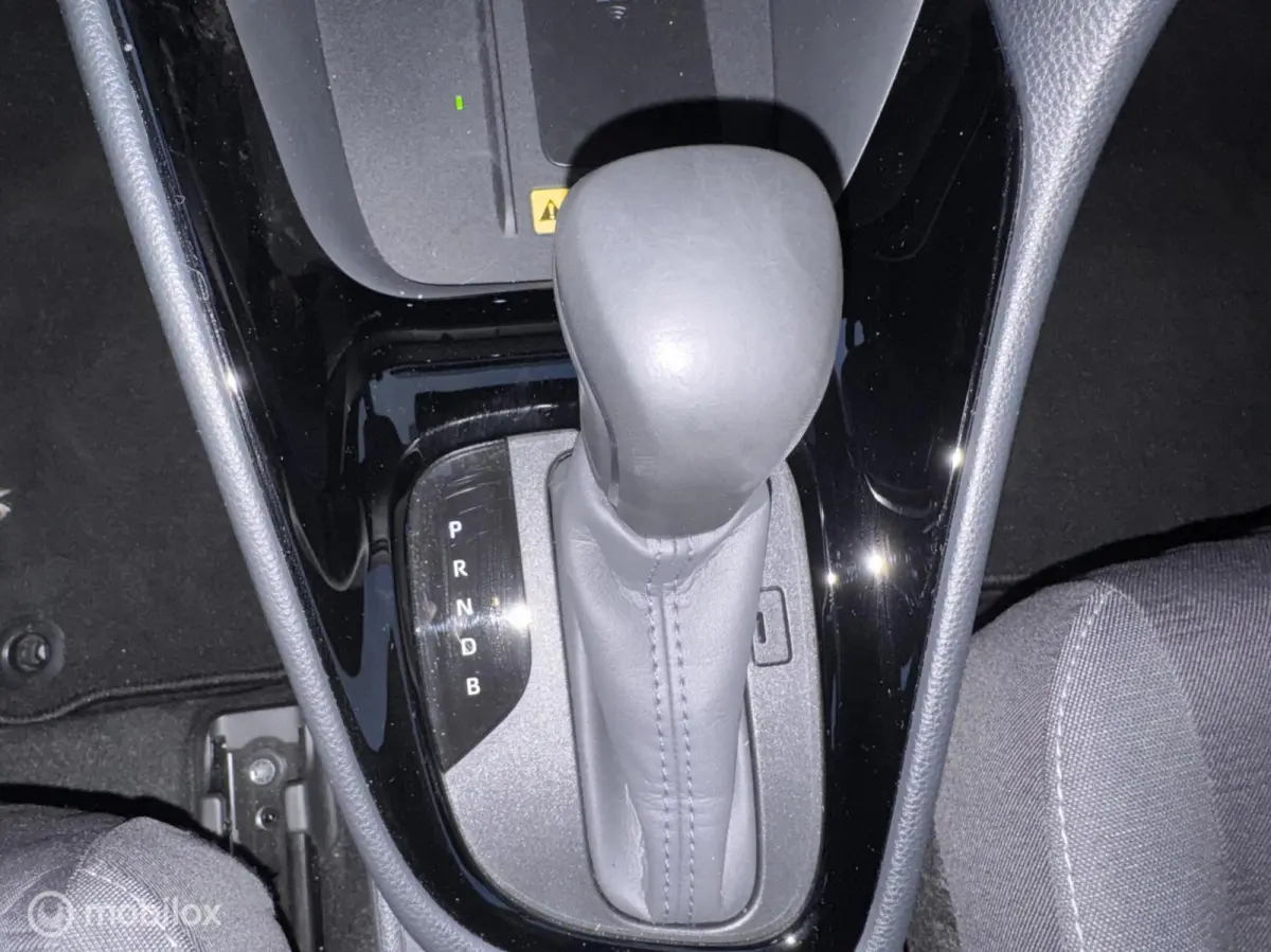 1.5 Hybrid Dynamic / carplay / actief cruise controle