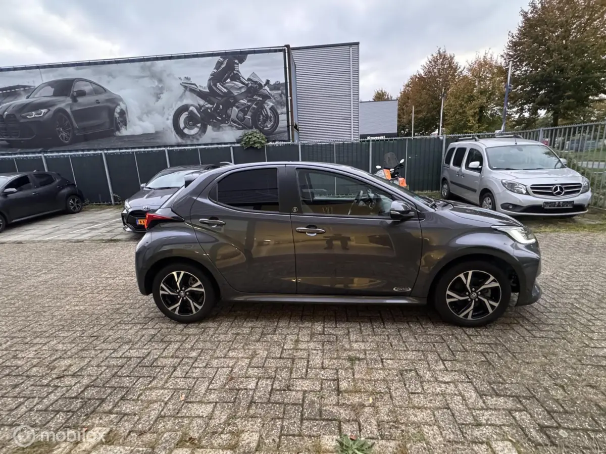 1.5 Hybrid Dynamic / carplay / actief cruise controle