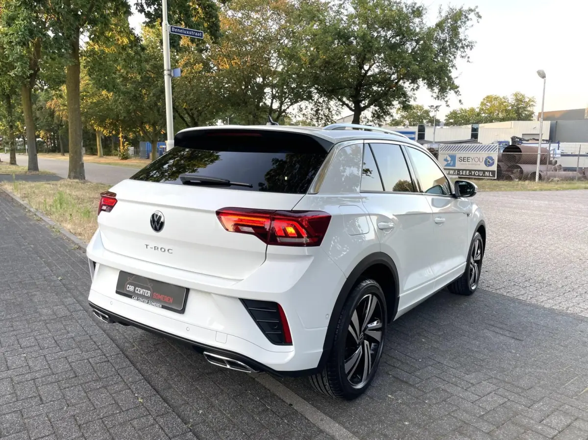 1.5 TSI R-Line/ Camera/ Massage/ IQ LED/ 18''LMV/ CarPlay